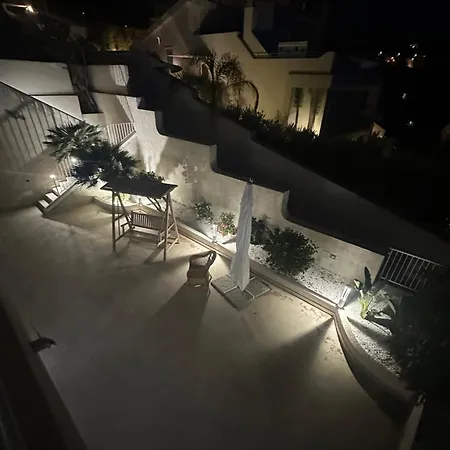 Gaia Bed and Breakfast 3*