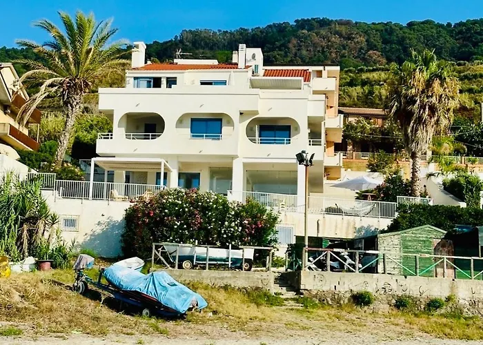 ベッド・アンド・ブレックファスト Gaia 3*